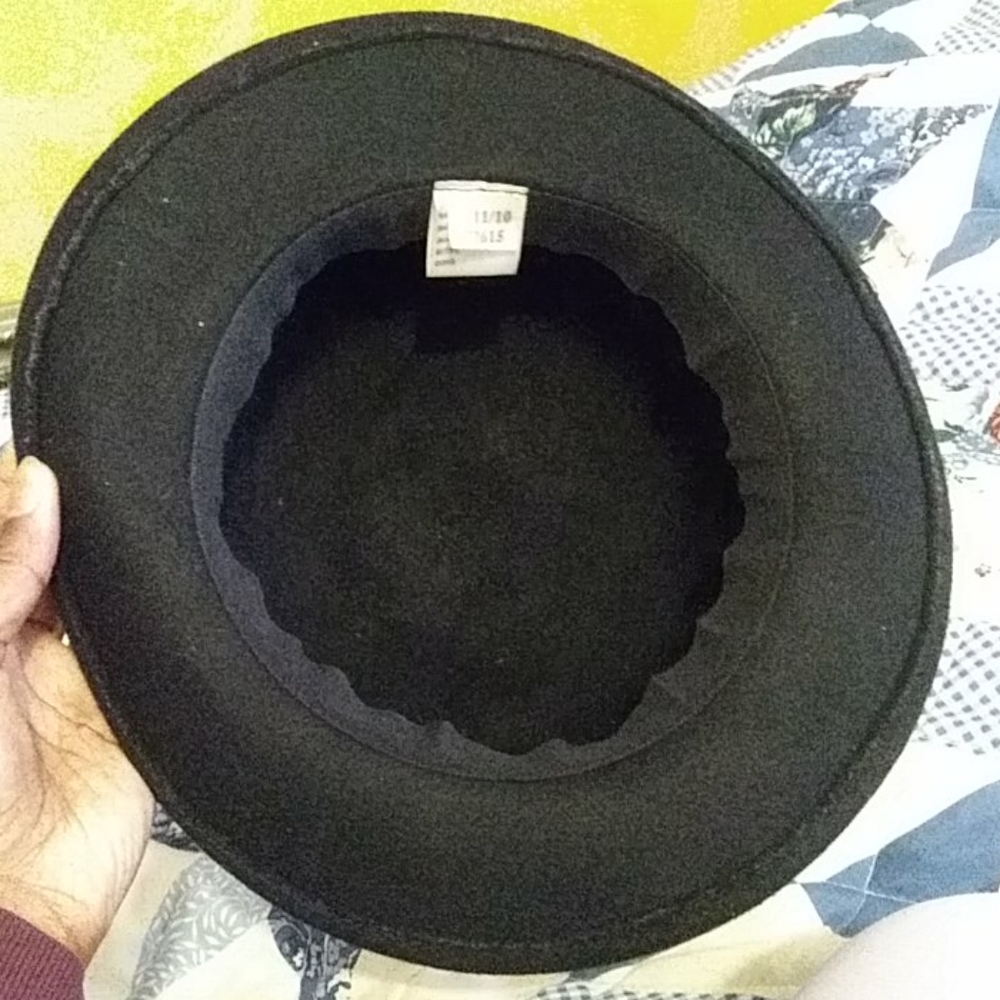 hat - Picture 2 of 2